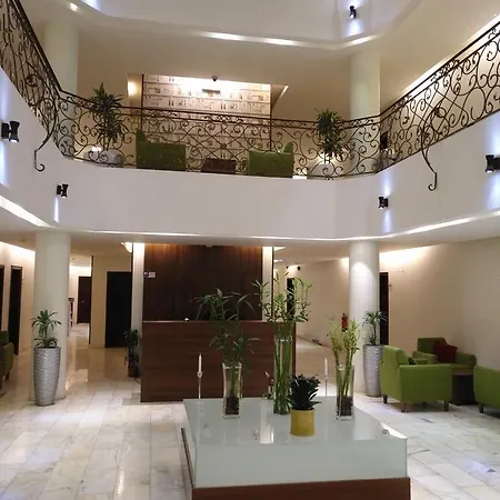 Crown Glory Hotel Suites